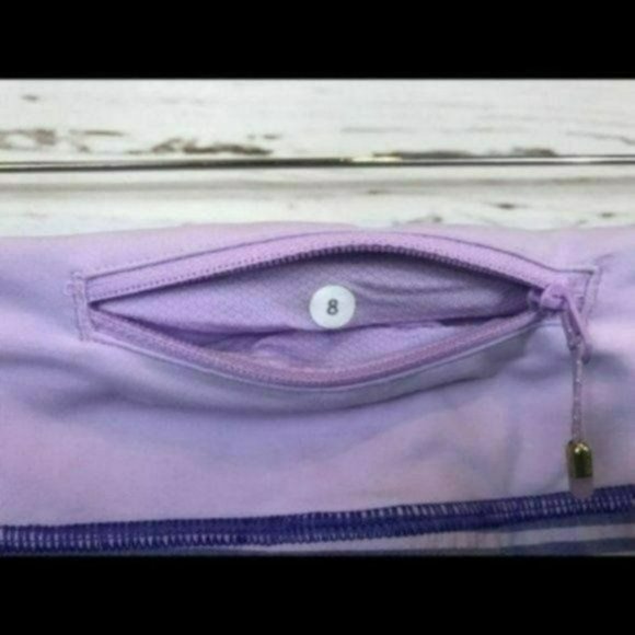 Lululemon Speed Shorts Purple Iris Flower, Size 8 - Picture 3 of 4